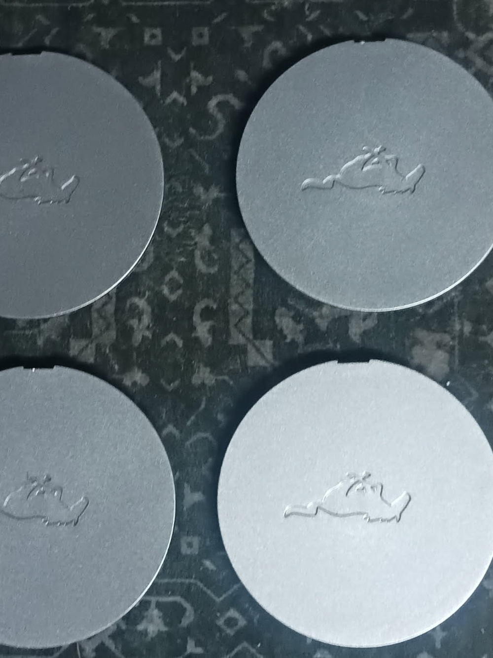 (4) OEM FORD MUSTANG 1999-2004 Wheel Center Caps